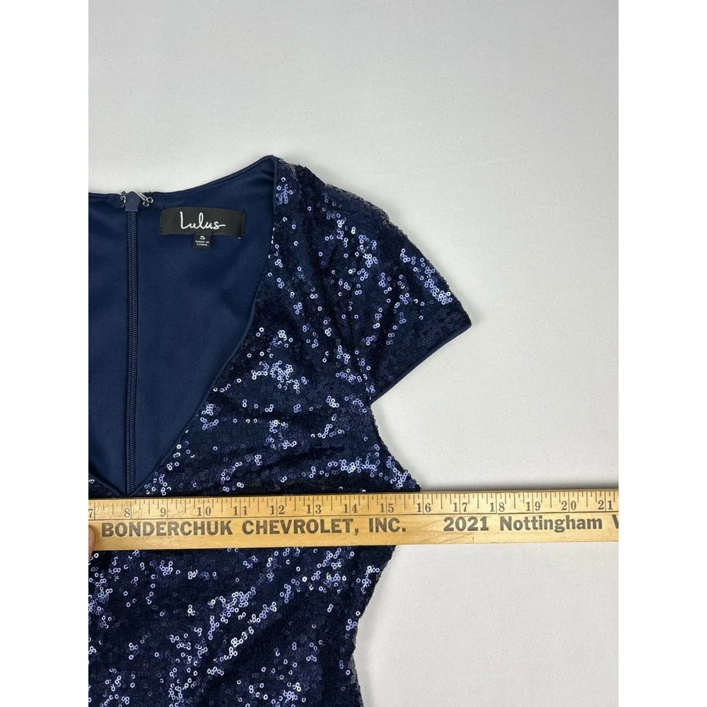 Lulus Navy‎ Blue Sequin V-Neck Cap Sleeve Mini Cocktail Dress Womens Small